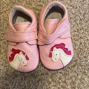Pink leather unicorn Mocs size 12-18m